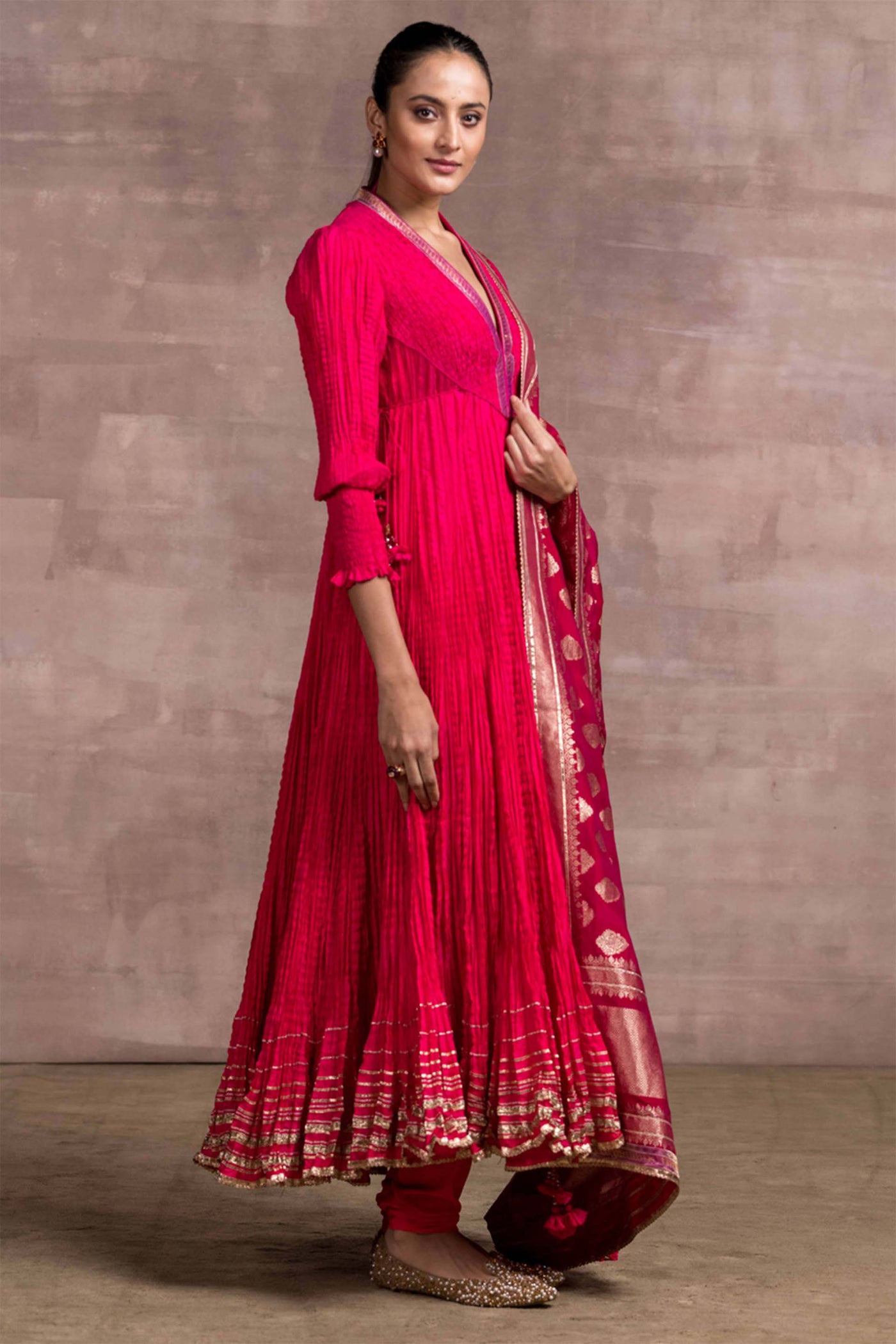Tarun Tahilainai Fuchsia Kurta With Brocade Detailing And Banarasi Dupatta And Churidar festive indian designer wear online shopping melange singapore