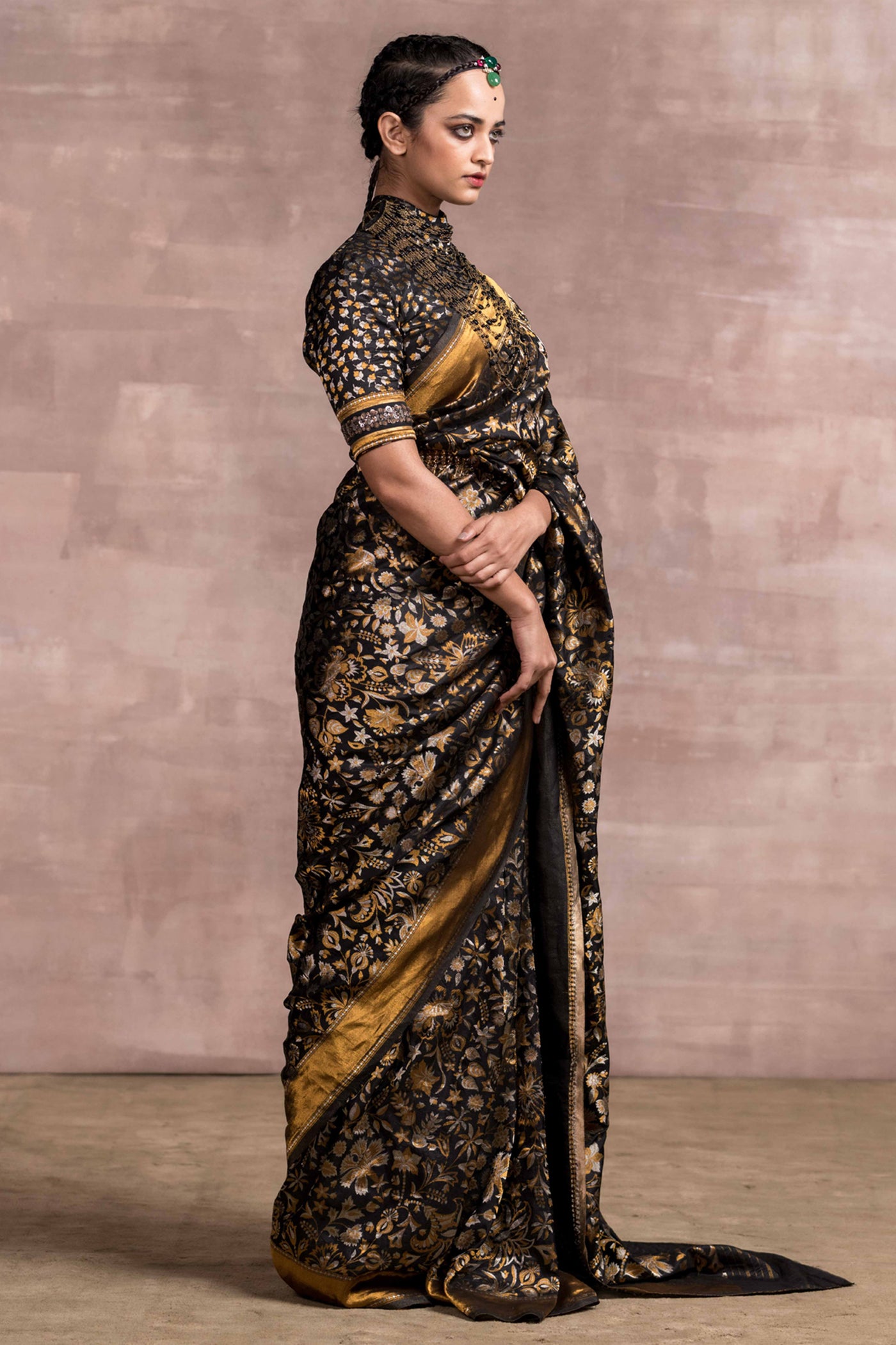 Tarun Tahiliani Kashmir Brocade Saree With Zardosi Border And Unstitched Blouse Black festive occasion indian designer wear online shopping melange singapore