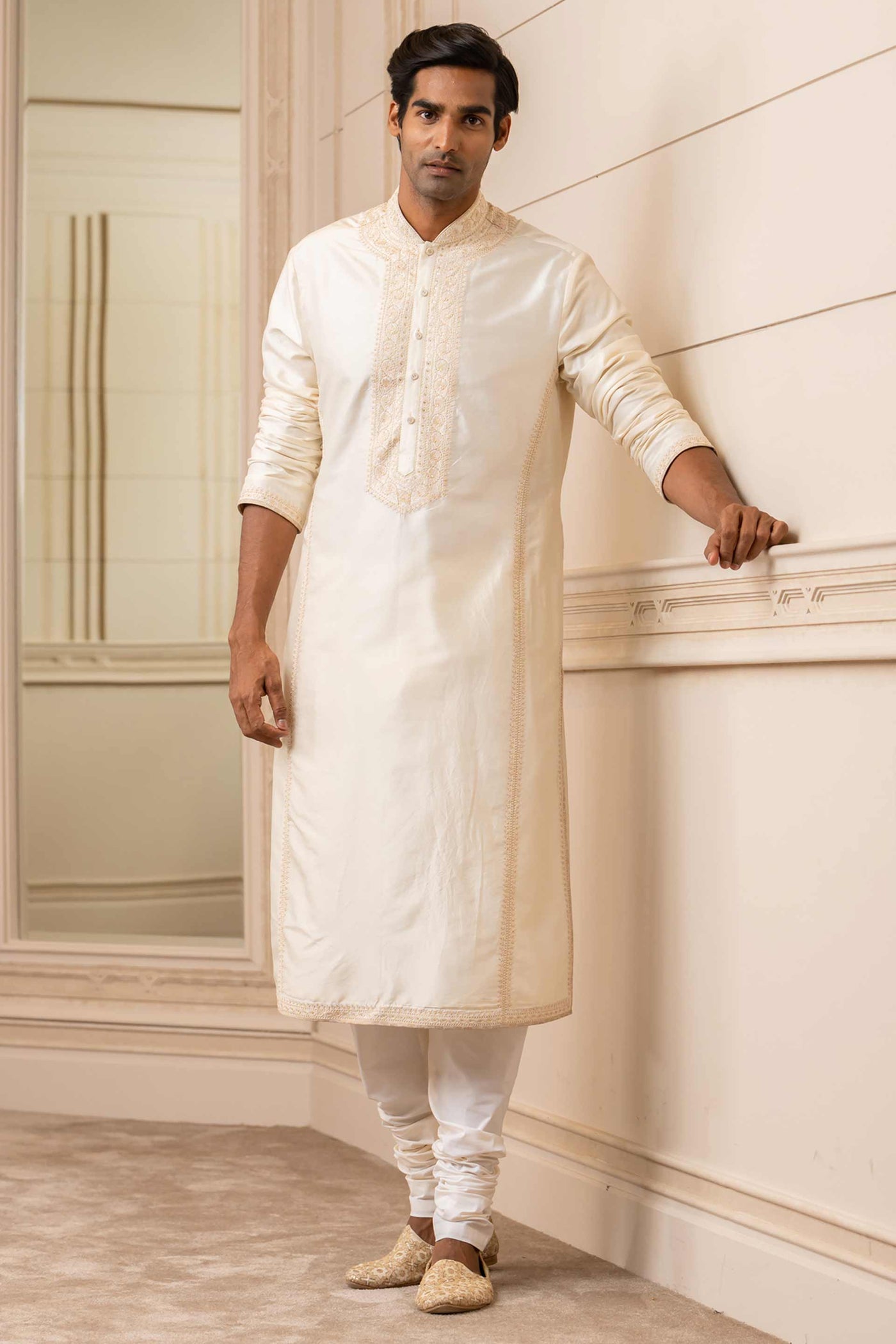 Tarun Tahiliani Kurta With Aari And Zardozi Embroidery ivory festive indian designer wear online shopping melange singapore