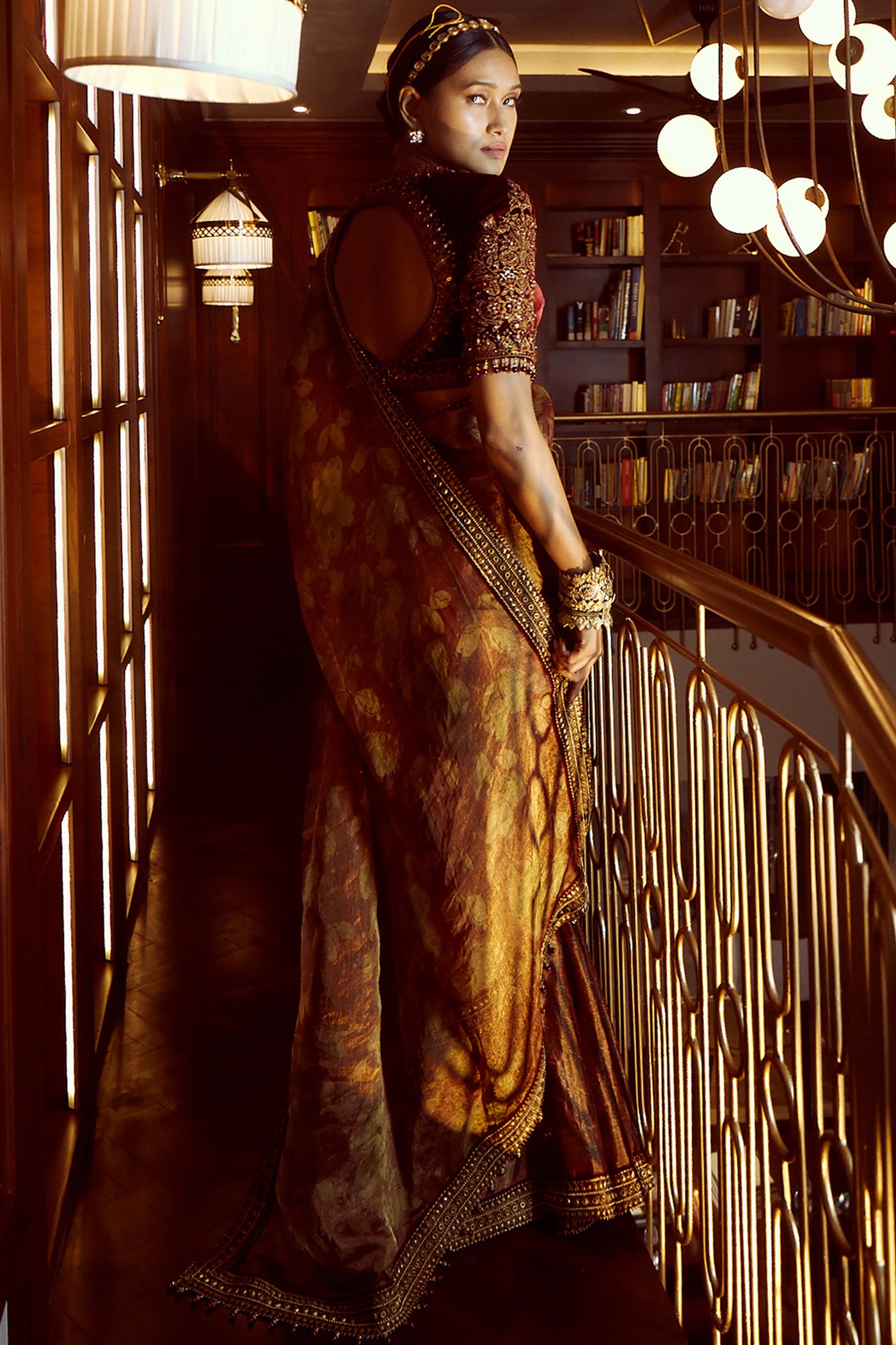 Tarun Tahiliani Printed Tissue Saree With Dori Embroidered Velvet Blouse wine festive occasion indian designer wear online shopping melange singapore