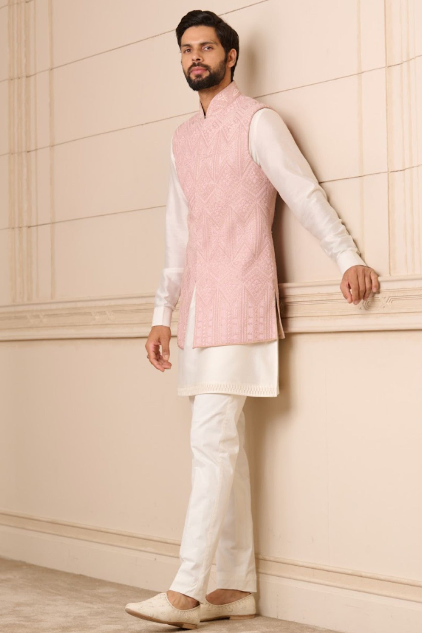 Tarun Tahiliani Menswear Waistcoat Light Violet indian designer wear online shopping melange singapore