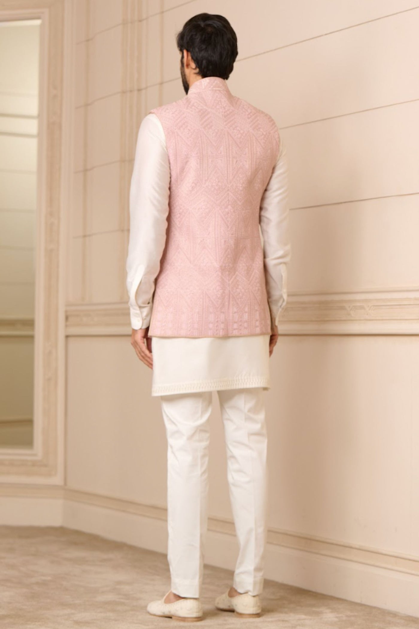 Tarun Tahiliani Menswear Waistcoat Light Violet indian designer wear online shopping melange singapore