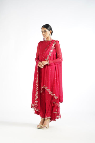 V Vani Vats Crimson Red Scallop Pant Kurta Set Indian designer wear online shopping melange singapore