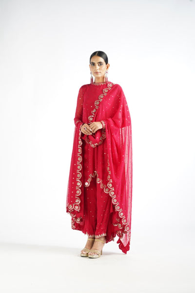 V Vani Vats Crimson Red Scallop Pant Kurta Set Indian designer wear online shopping melange singapore