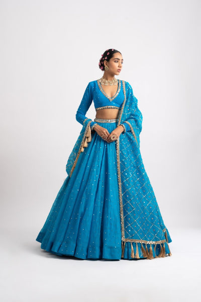 V Vani Vats Firozi Silk Organza Heavy Dupatta Lehenga Set indian designer wear online shopping melange singapore