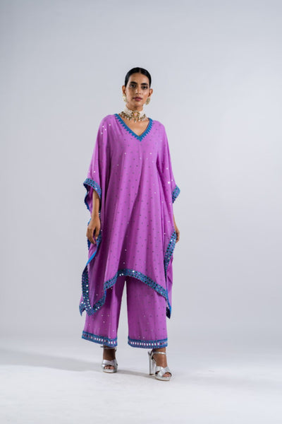 V Vani Vats Mauve Kaftan Set Indian designer wear online shopping melange singapore