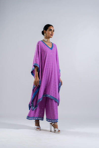 V Vani Vats Mauve Kaftan Set Indian designer wear online shopping melange singapore