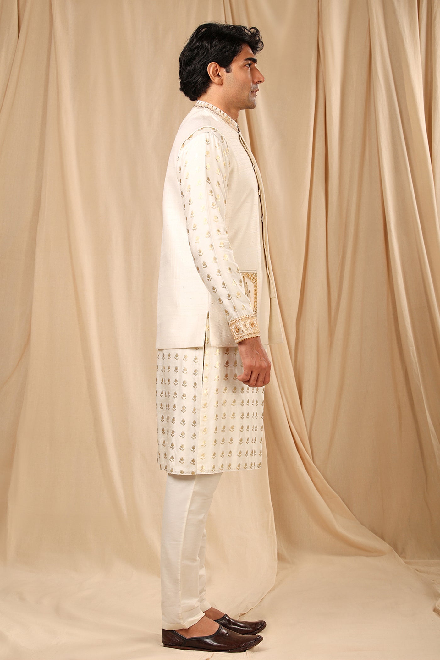 Masaba menswear Ivory Embroidered Bandi festive indian designer wear online shopping melange singapore