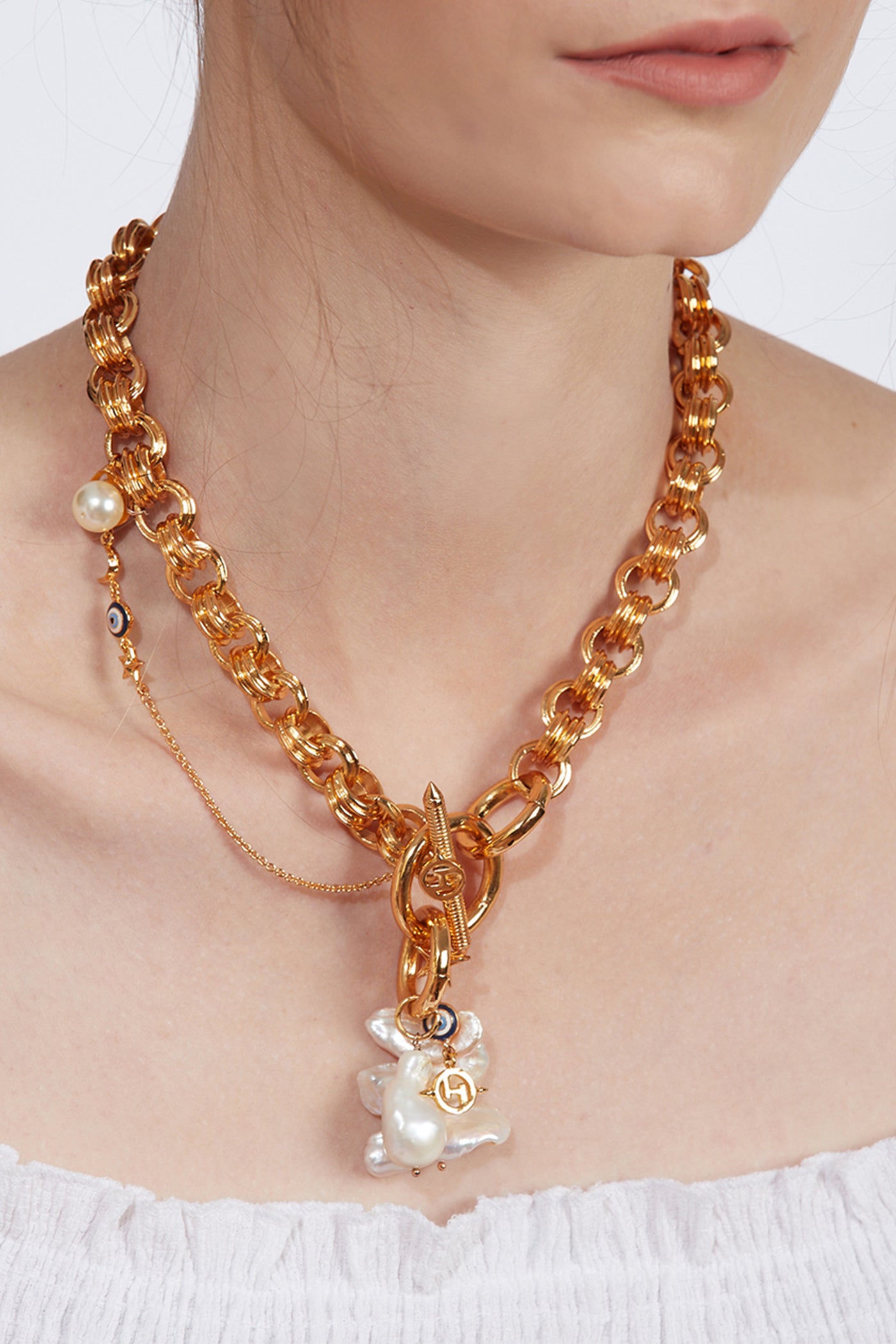 outhouse jewellery Pearls d'Amour Necklace gold online shopping melange singapore designer wear fashion jewellery