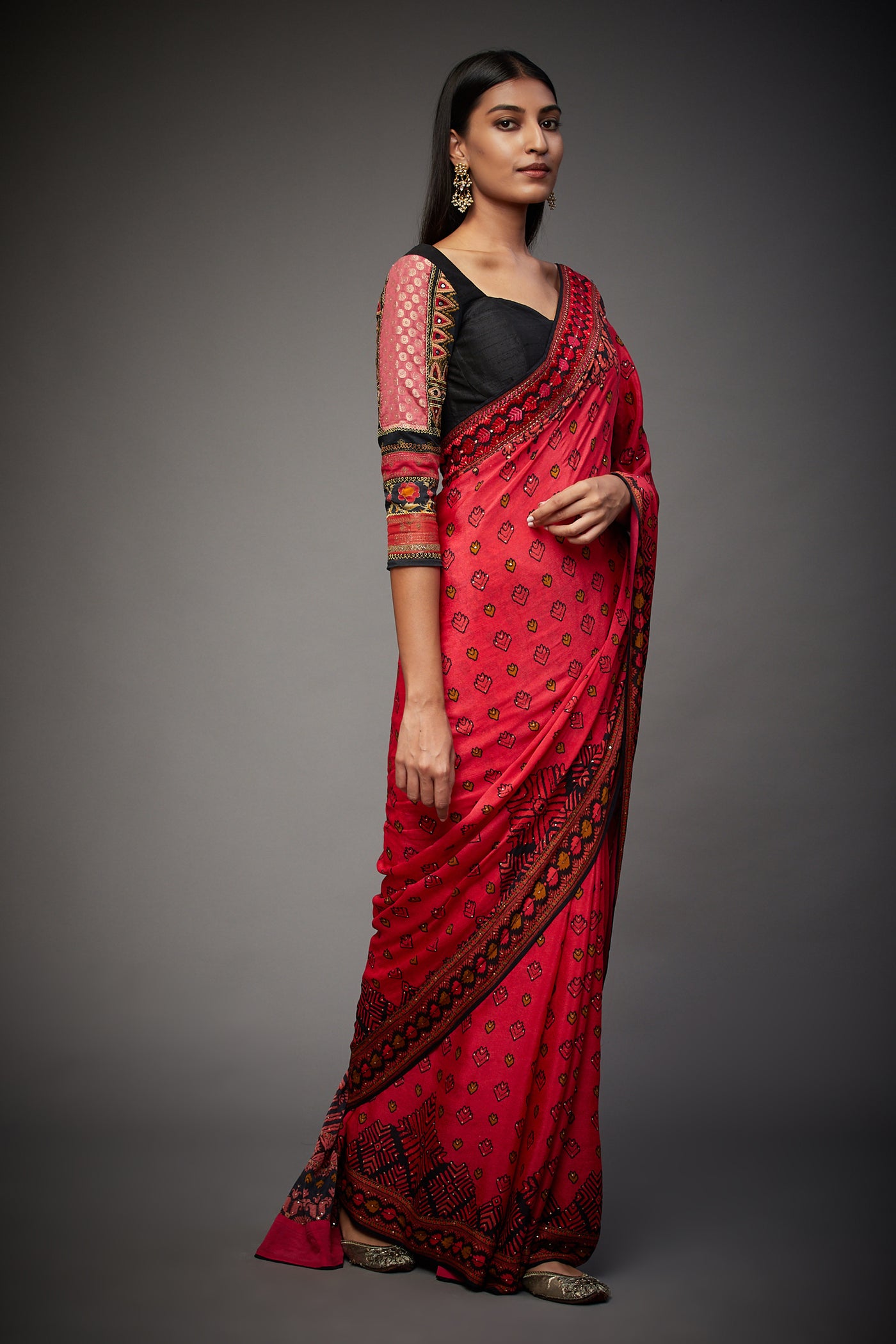 ri ritu kumar Cherry Red & Black Phulkari Saree With Unstitched Blouse festive indian designer wear online shopping melange singapore