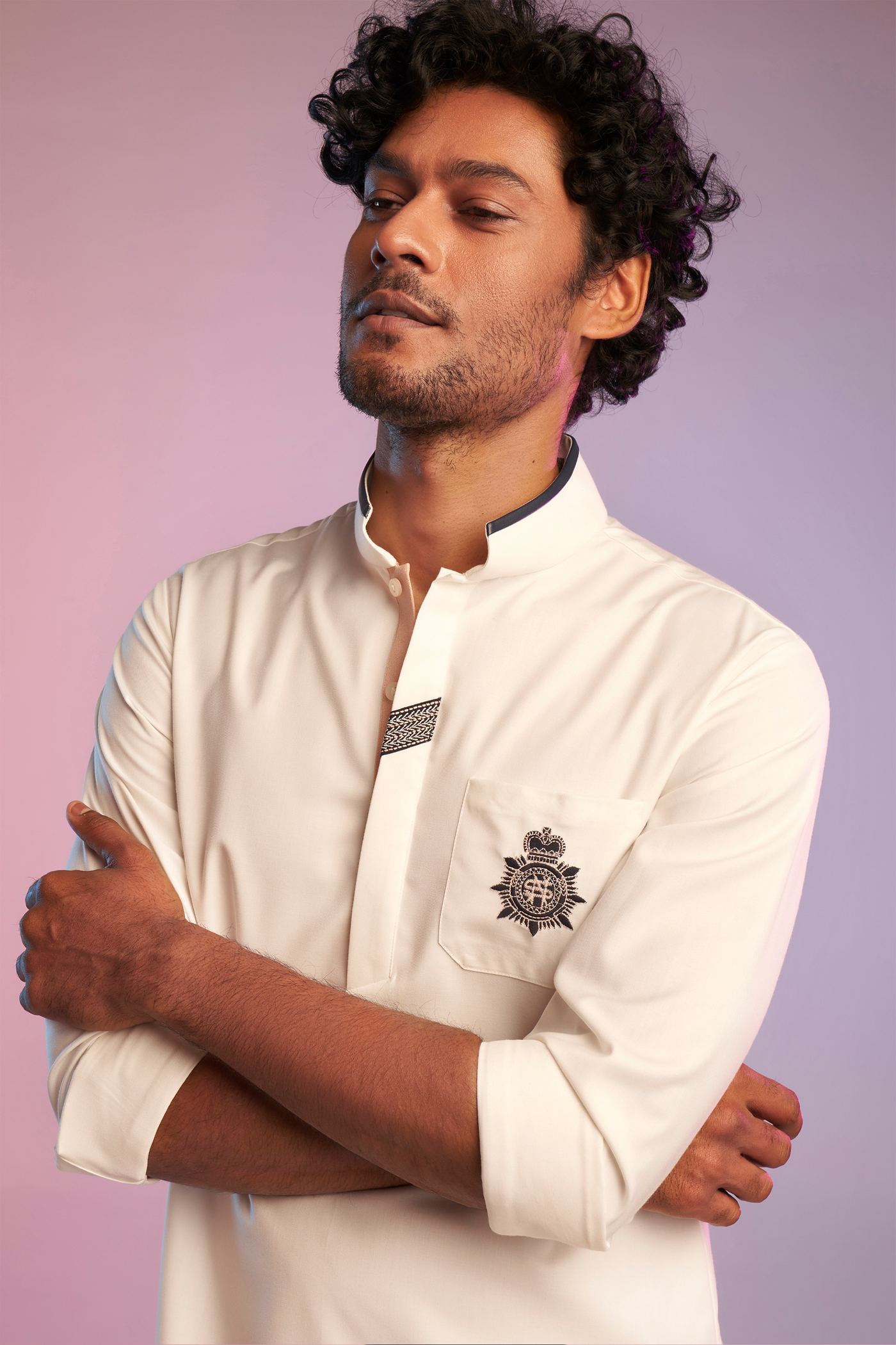 shantanu & nikhil Off-White Kurta With Navy Pink Detail western indian designer wear online shopping melange singapore