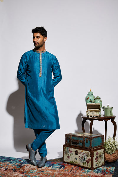 sva by sonam and paras modi menswear Blue Kurta Set With Embellished Collar festive indian designer wear online shopping melange singapore